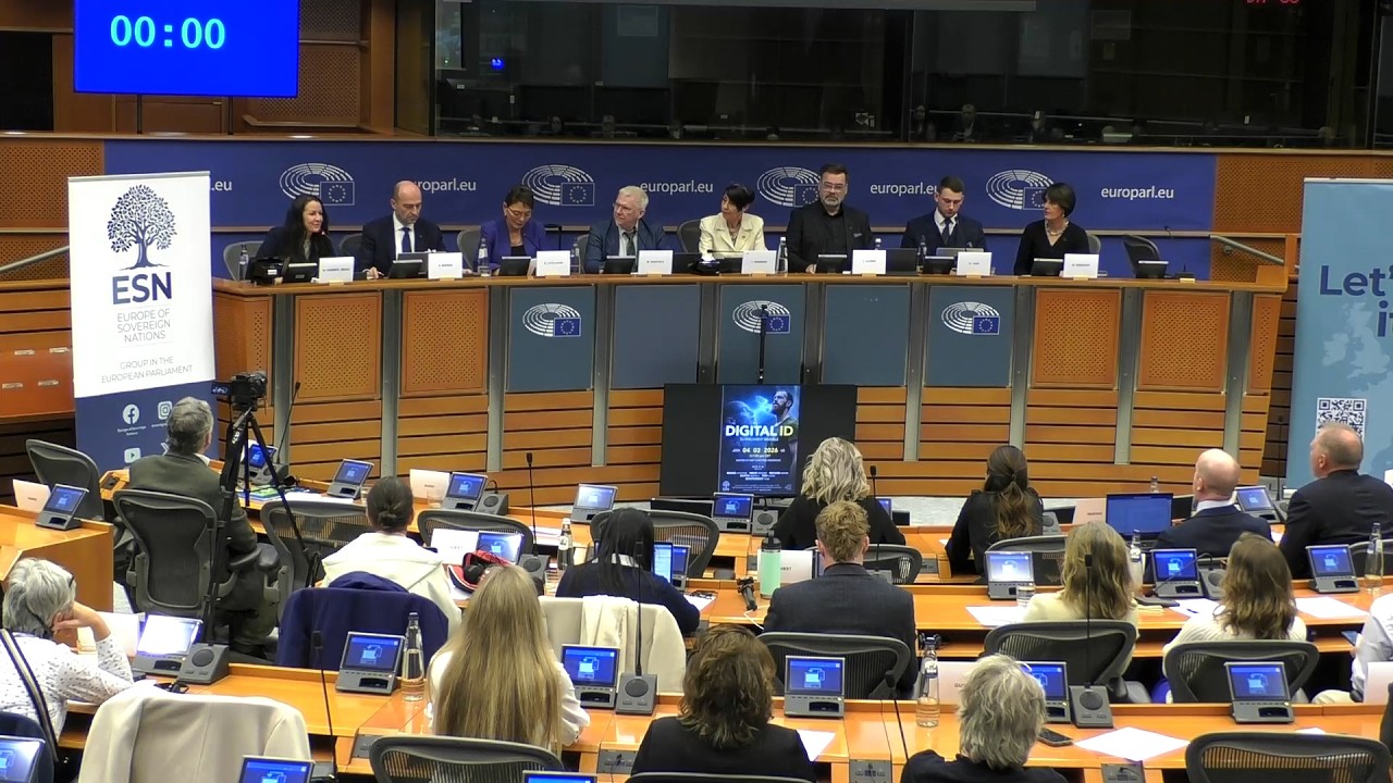 Richard Werner spreekt het Europese parlement toe over het gevaar van de CBDC